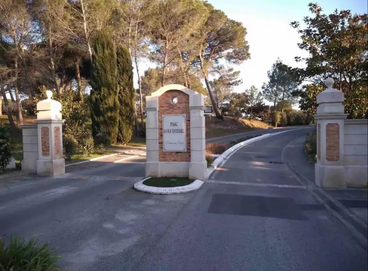 Domaine Valescure St Raphael Piscine Golf Apartment Saint-Raphael